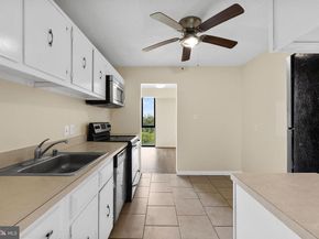 2311 Pimmit Drive 618, Falls Church VA 22043