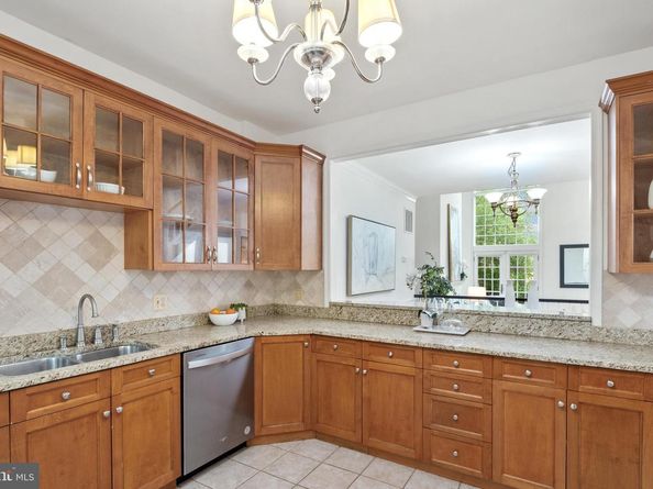 3729 Winfield Lane NW, Washington DC 20007