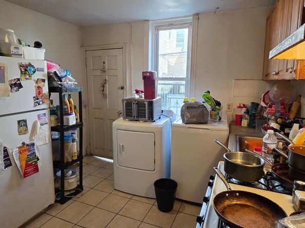 2549 S Fairhill Street, Philadelphia PA 19148