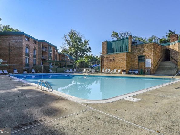 527 N Armistead Street T3, Alexandria VA 22312