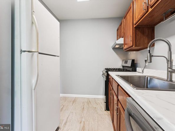 527 N Armistead Street T3, Alexandria VA 22312