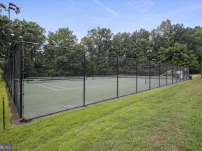527 N Armistead Street T3, Alexandria VA 22312