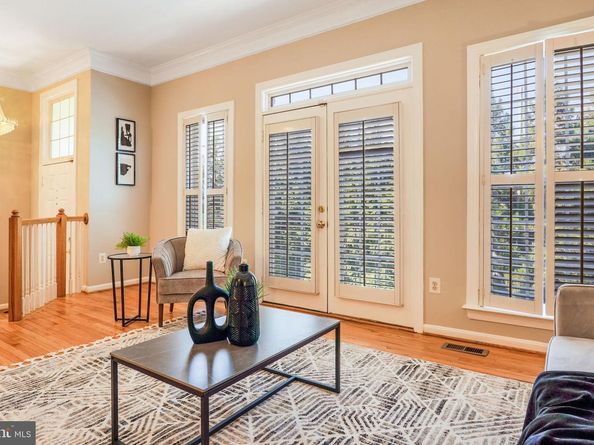 8147 Quinn Terrace, Vienna VA 22180