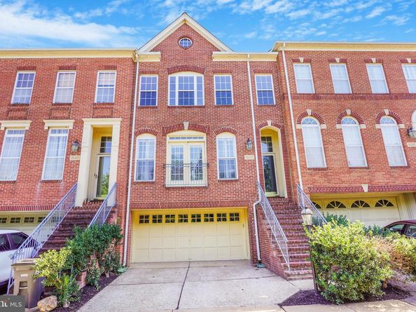8147 Quinn Terrace, Vienna VA 22180