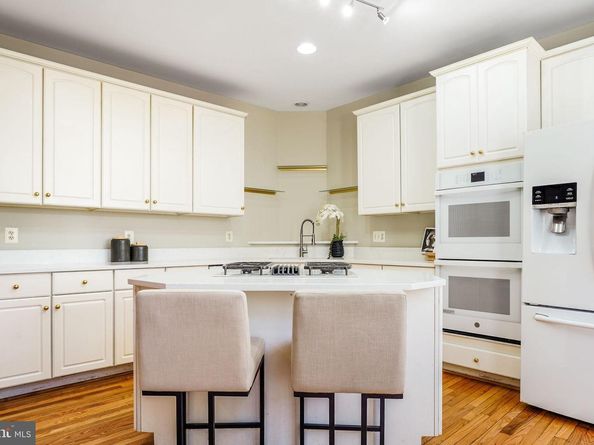 8147 Quinn Terrace, Vienna VA 22180