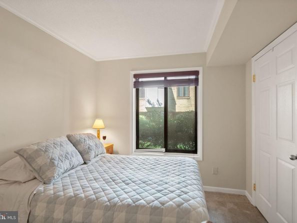 1641 Kenwood Avenue, Alexandria VA 22302