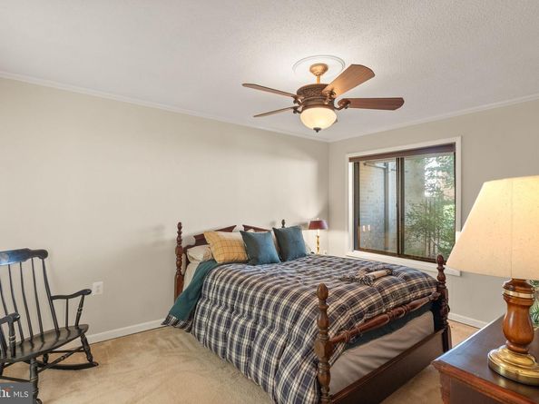 1641 Kenwood Avenue, Alexandria VA 22302