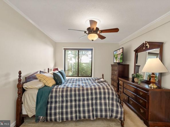 1641 Kenwood Avenue, Alexandria VA 22302