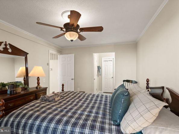 1641 Kenwood Avenue, Alexandria VA 22302