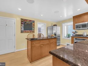 6223 Langston Boulevard, Arlington VA 22205