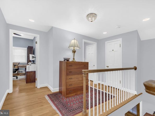 6223 Langston Boulevard, Arlington VA 22205