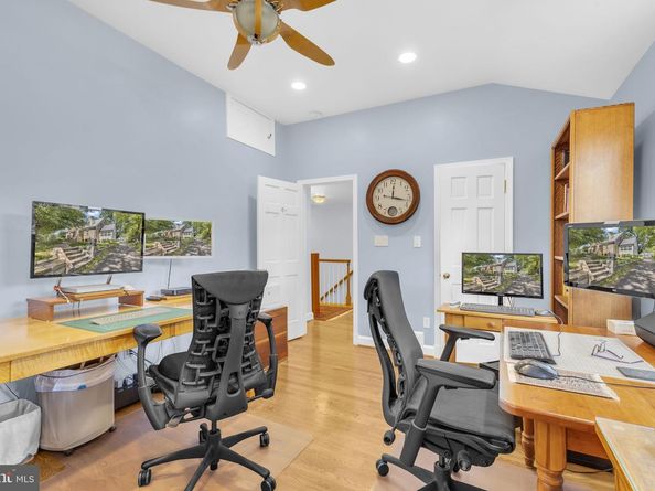 6223 Langston Boulevard, Arlington VA 22205