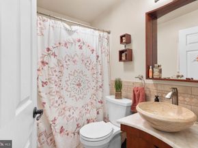 26 Gable Hill Road, Levittown PA 19057
