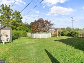 26 Gable Hill Road, Levittown PA 19057