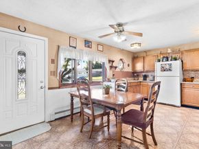 26 Gable Hill Road, Levittown PA 19057