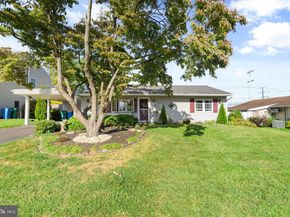 26 Gable Hill Road, Levittown PA 19057