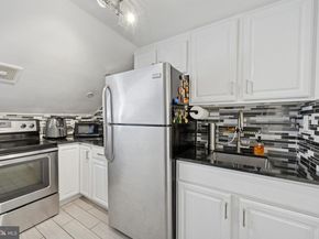 1021 Clinton Street 7, Philadelphia PA 19107