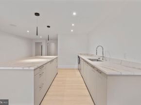 10821 Barn Wood Lane, Potomac MD 20854
