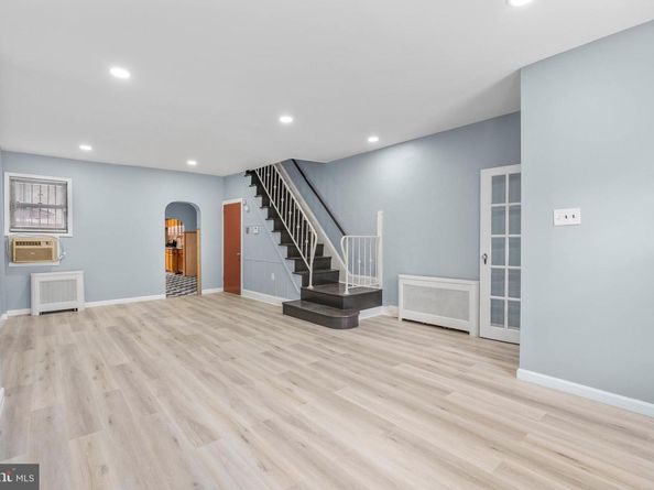 923 Reed Street, Philadelphia PA 19147