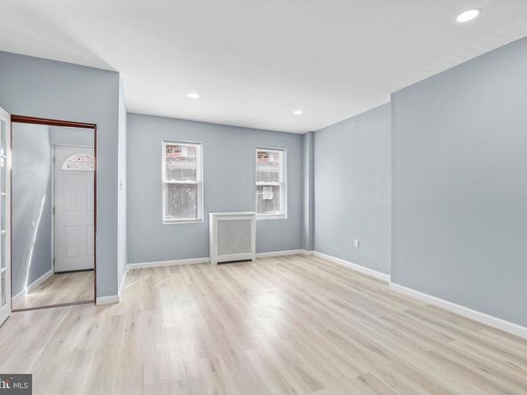 923 Reed Street, Philadelphia PA 19147