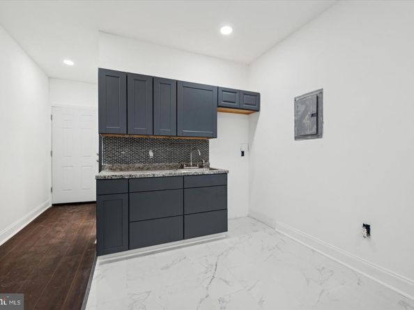 2808 Germantown Avenue, Philadelphia PA 19133