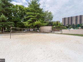 307 Yoakum Parkway 1521, Alexandria VA 22304