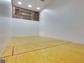 307 Yoakum Parkway 1521, Alexandria VA 22304