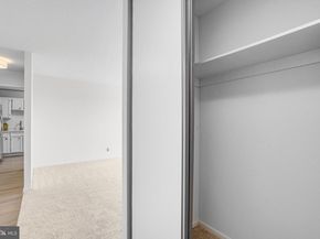 307 Yoakum Parkway 1521, Alexandria VA 22304