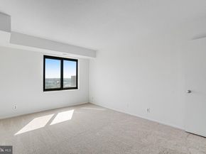 307 Yoakum Parkway 1521, Alexandria VA 22304