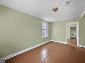 1942 Capitol Avenue NE, Washington DC 20002