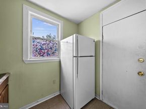 1942 Capitol Avenue NE, Washington DC 20002