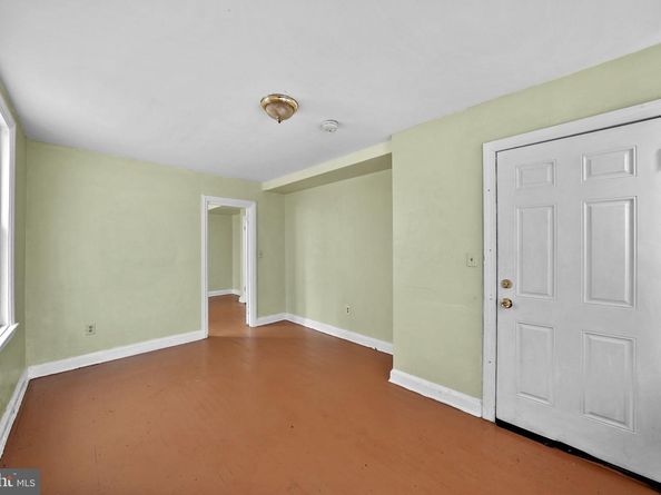 1942 Capitol Avenue NE, Washington DC 20002