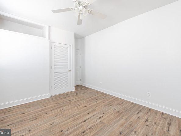 1037 Snyder Avenue, Philadelphia PA 19148