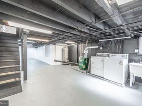 1037 Snyder Avenue, Philadelphia PA 19148