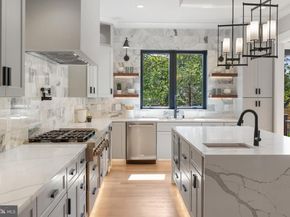 7727 Helena Drive, Falls Church VA 22043