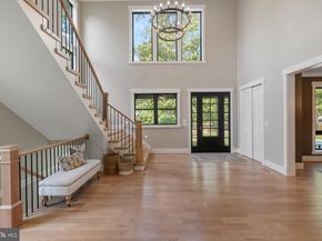 7727 Helena Drive, Falls Church VA 22043