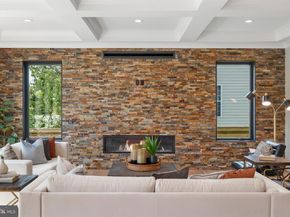 7727 Helena Drive, Falls Church VA 22043