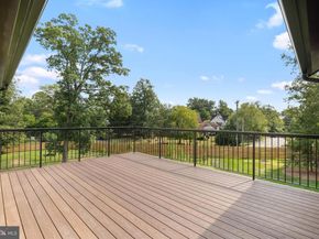 7727 Helena Drive, Falls Church VA 22043