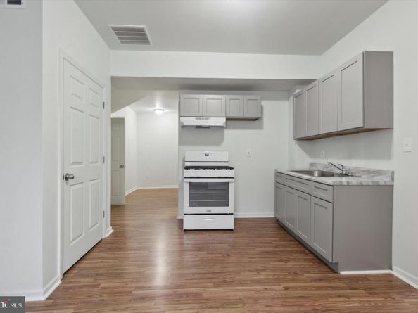 1746 S Orianna Street, Philadelphia PA 19148