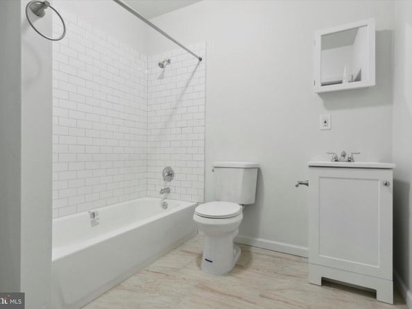 1746 S Orianna Street, Philadelphia PA 19148