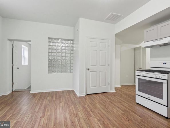 1746 S Orianna Street, Philadelphia PA 19148