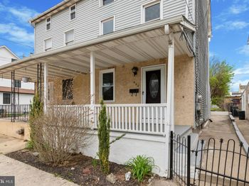 463 New Elm Street