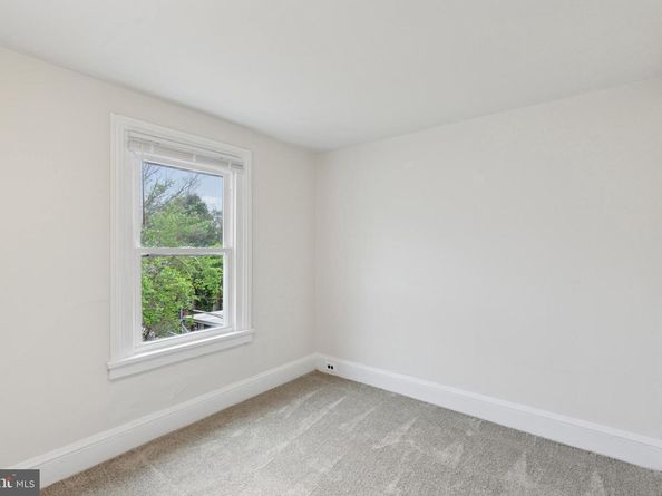 463 New Elm Street, Conshohocken PA 19428