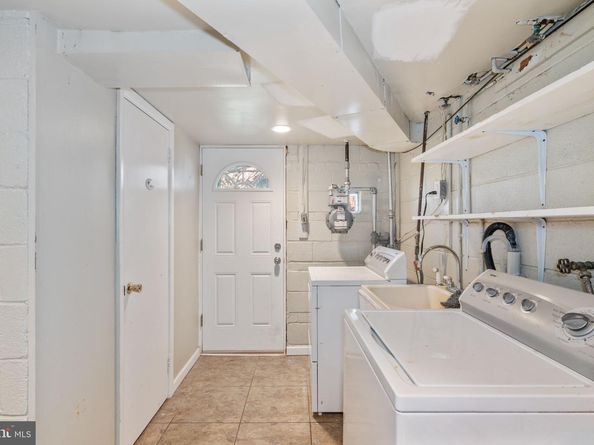 9967 Verree Road, Philadelphia PA 19115