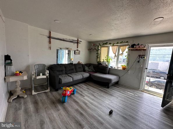 7121 Brous Avenue, Philadelphia PA 19149