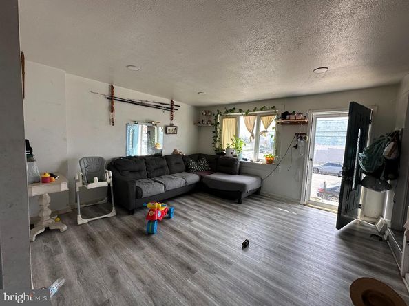 7121 Brous Avenue, Philadelphia PA 19149