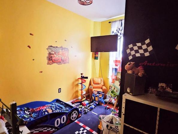 5437 Whitby Avenue, Philadelphia PA 19143