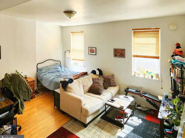 1413 Lombard Street, Philadelphia PA 19146