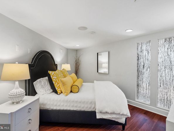 2200 Arch Street 1205, Philadelphia PA 19103