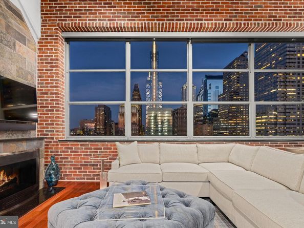 2200 Arch Street 1205, Philadelphia PA 19103